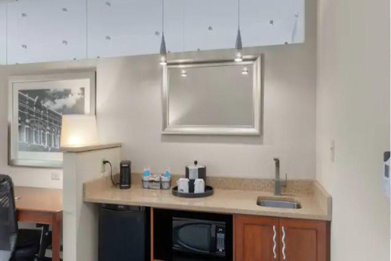 Hampton Inn & Suites Owensboro Downtown Waterfront Ngoại thất bức ảnh