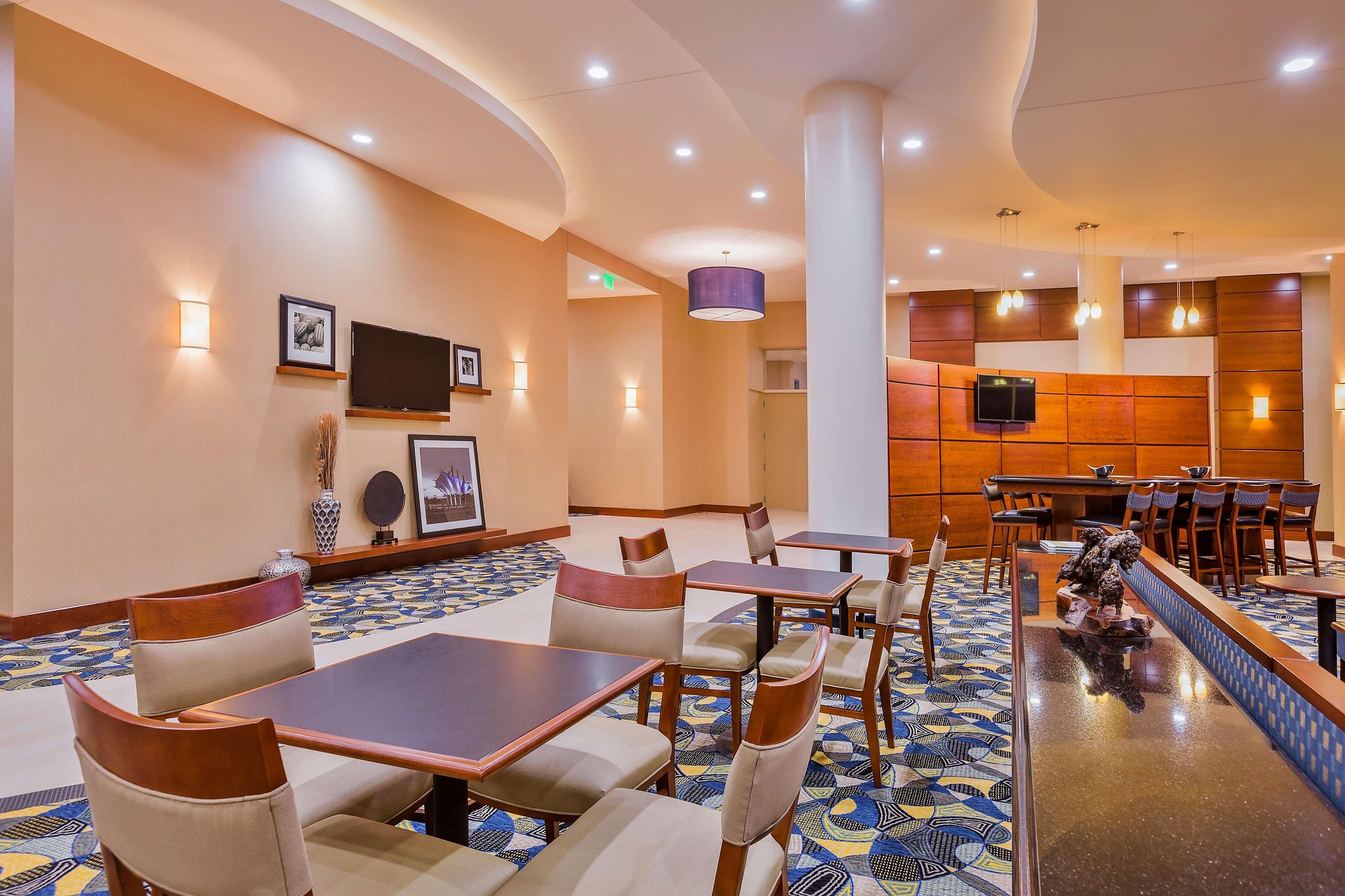 Hampton Inn & Suites Owensboro Downtown Waterfront Ngoại thất bức ảnh